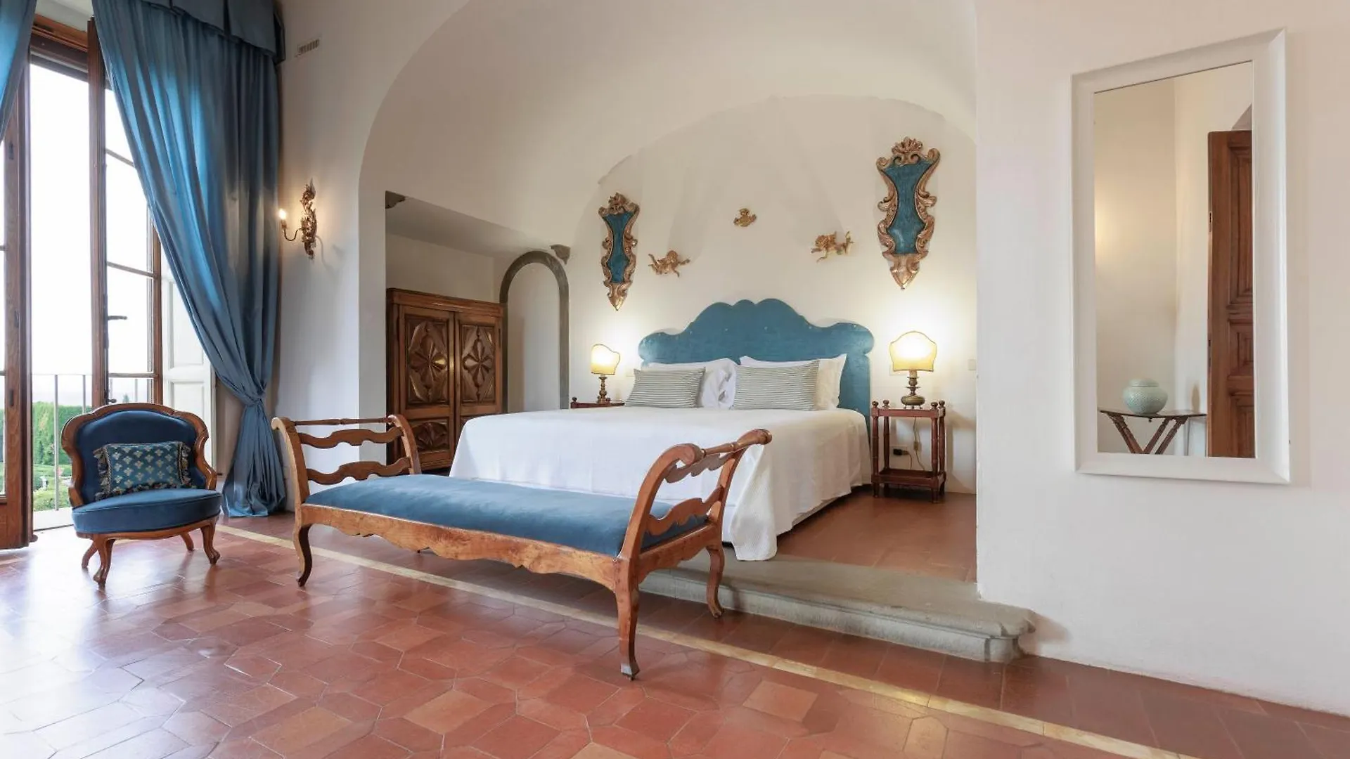 Villa Gamberaia Settignano 0*,